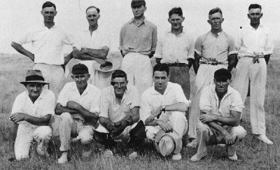Carapook Cricket Team - pre 1940